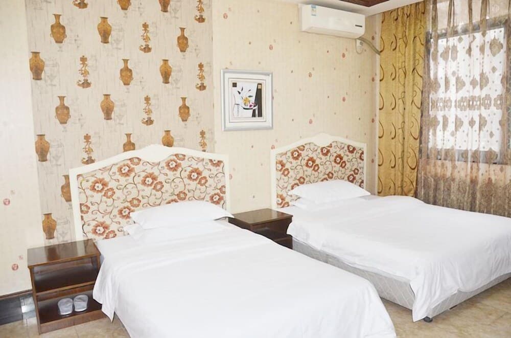 Qingju Chengdu Sports Center Branch