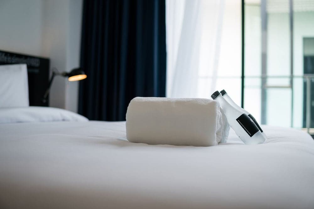 Bed Chiangmai Gate Hotel