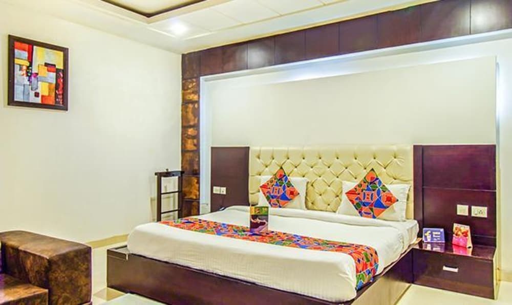 FabHotel Transit Delhi Airport