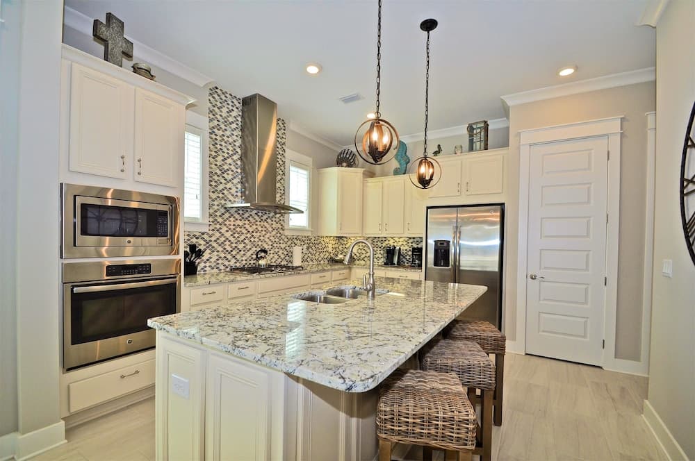 Beach Haven 3 Bedroom Condo By Coastal Dreamin