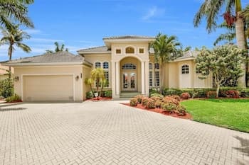 SMARCO1255 3 Bedroom Holiday Home by Marco Naples Vacation Homes