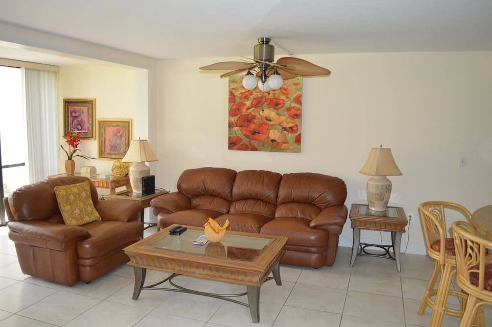 Cove II 413F 2 Bedroom Condo By Midnight Cove II