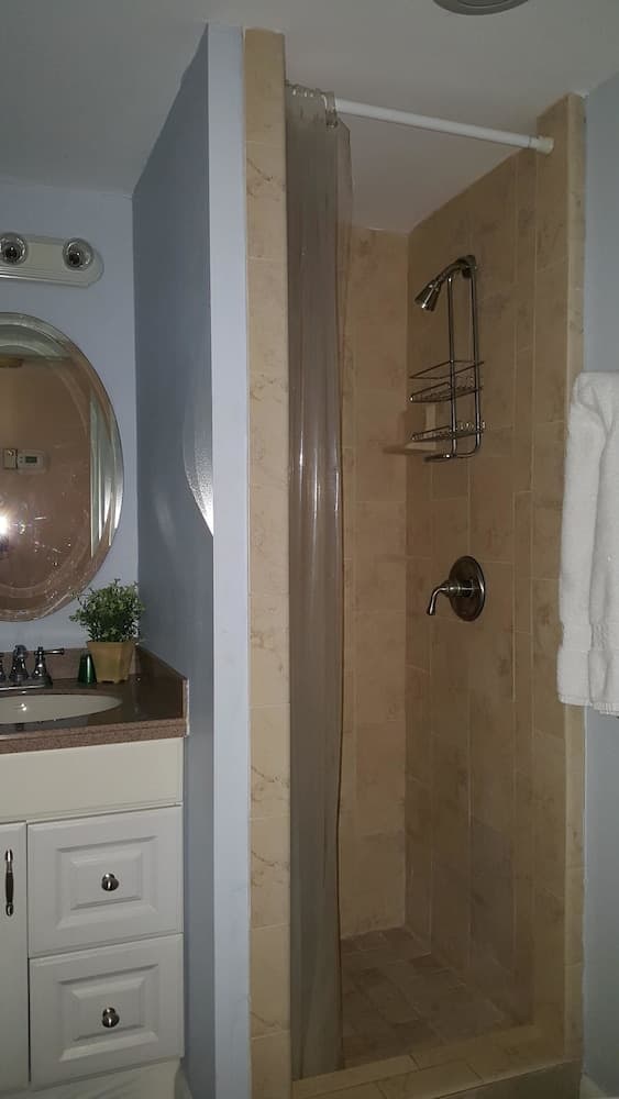 Cove II 510F 2 Bedroom Condo By Midnight Cove II