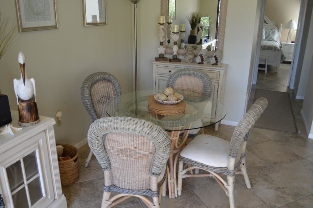 Cove II 532F 2 Bedroom Condo By Midnight Cove II