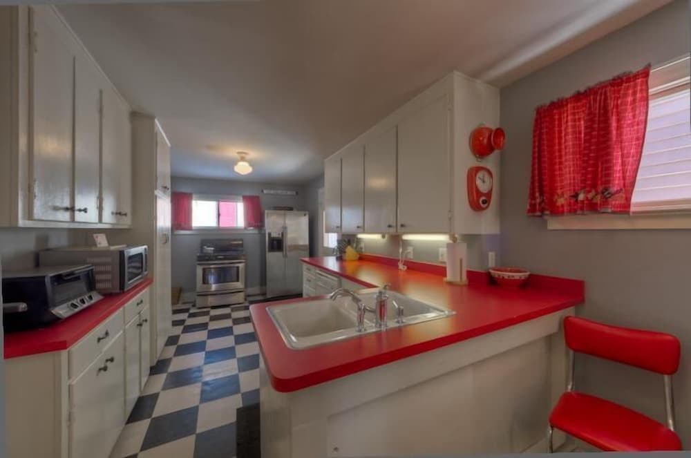 Chez Coco 2 Bedroom Holiday home By Accommodations in Telluride