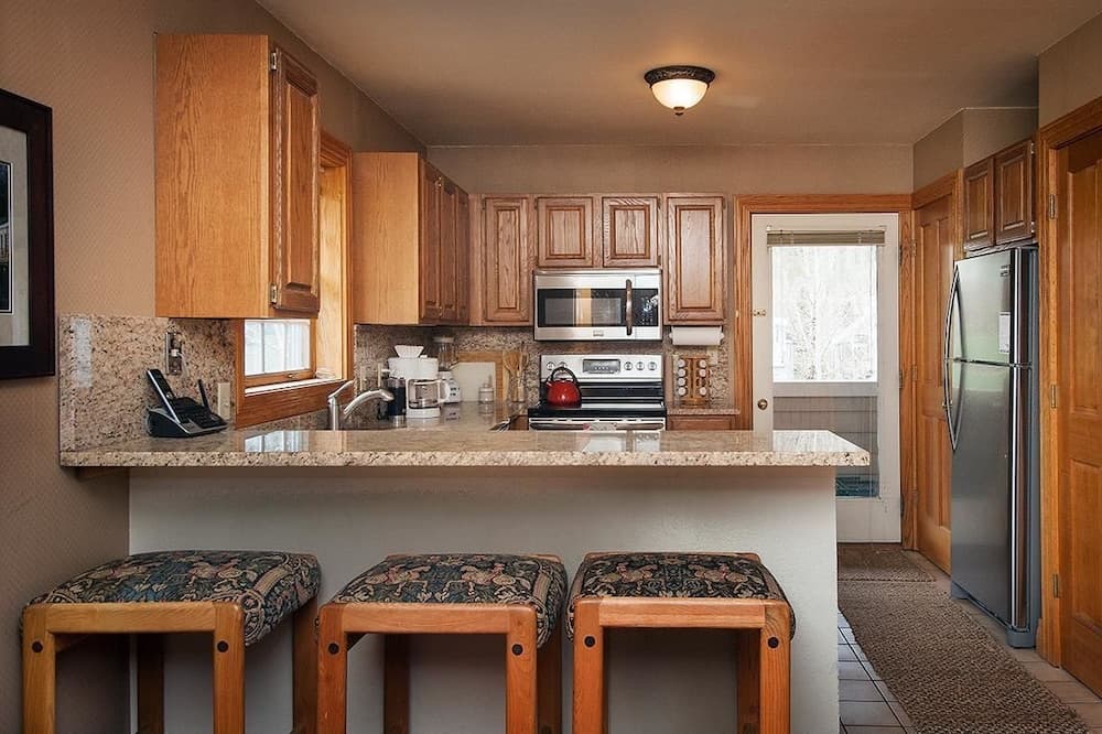 Sundance 302 2 Bedroom Condo By Accommodations in Telluride