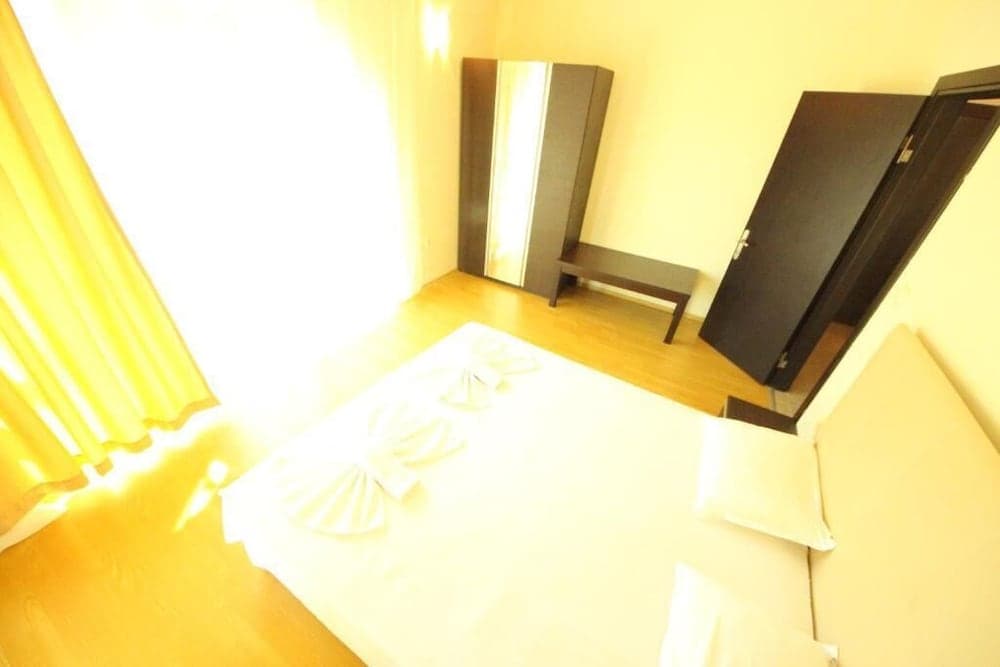 Menada Saint George Apartments