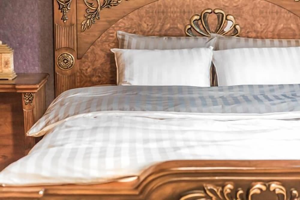 Gapyeong Pool Villa Palace