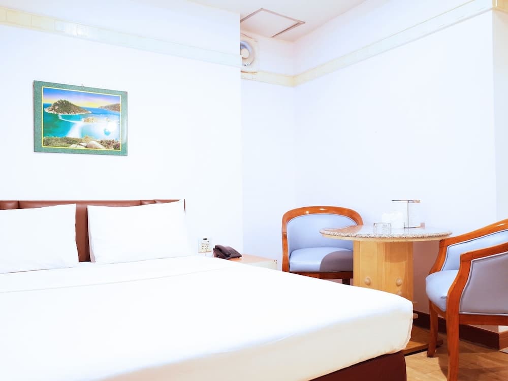 The Bavana Surawong Bangkok