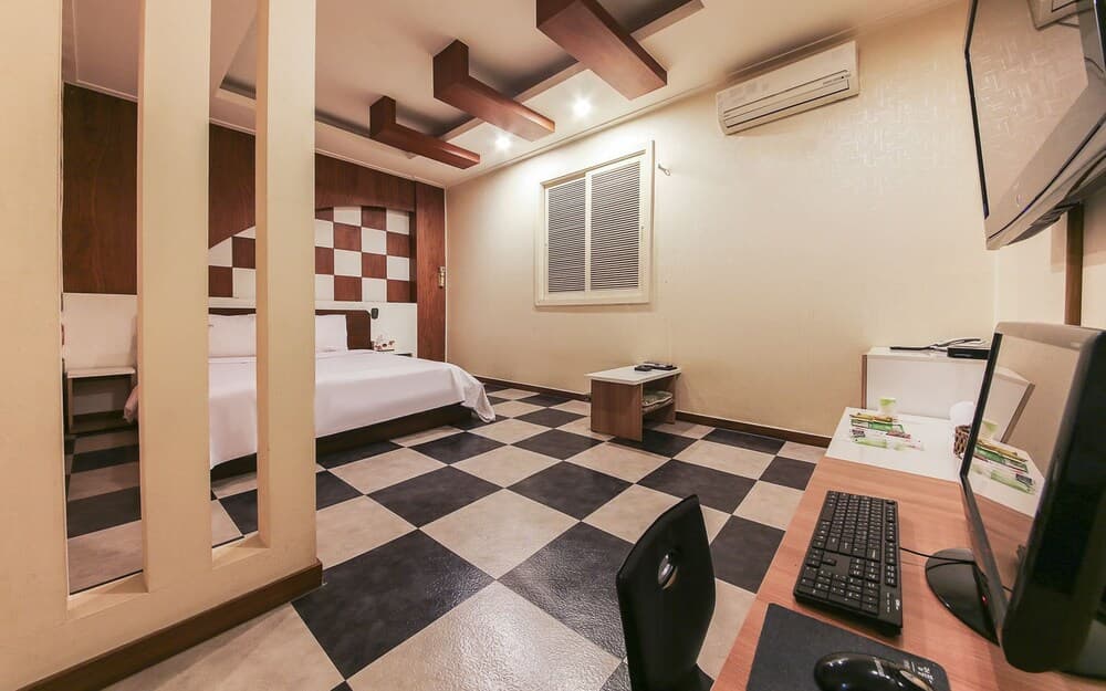 Chuncheon Hotel Ritz