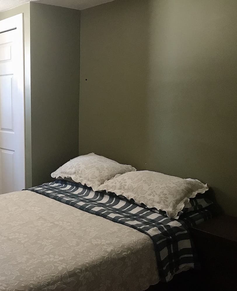Private Rooms in Central Edmonton