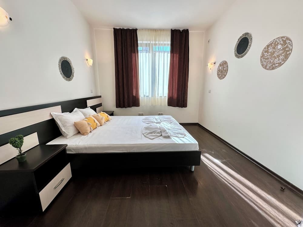 Menada Imperial Heights