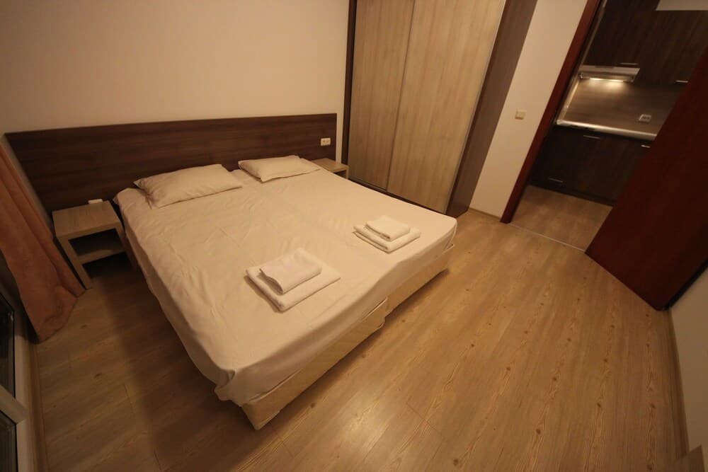 Menada Zornitsa Apartments