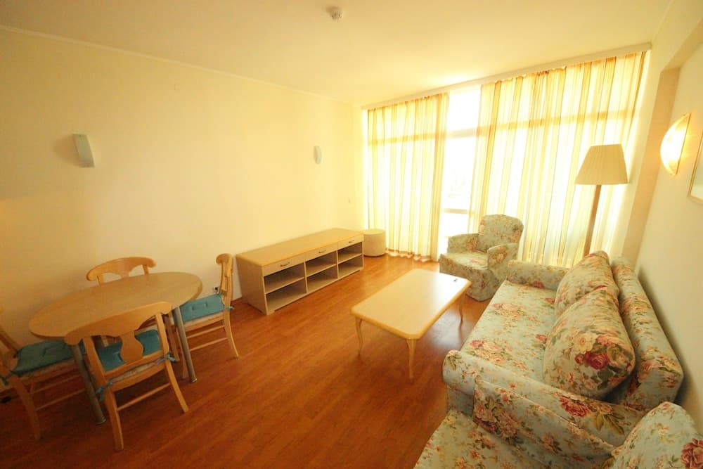 Menada Oasis Resort Apartments