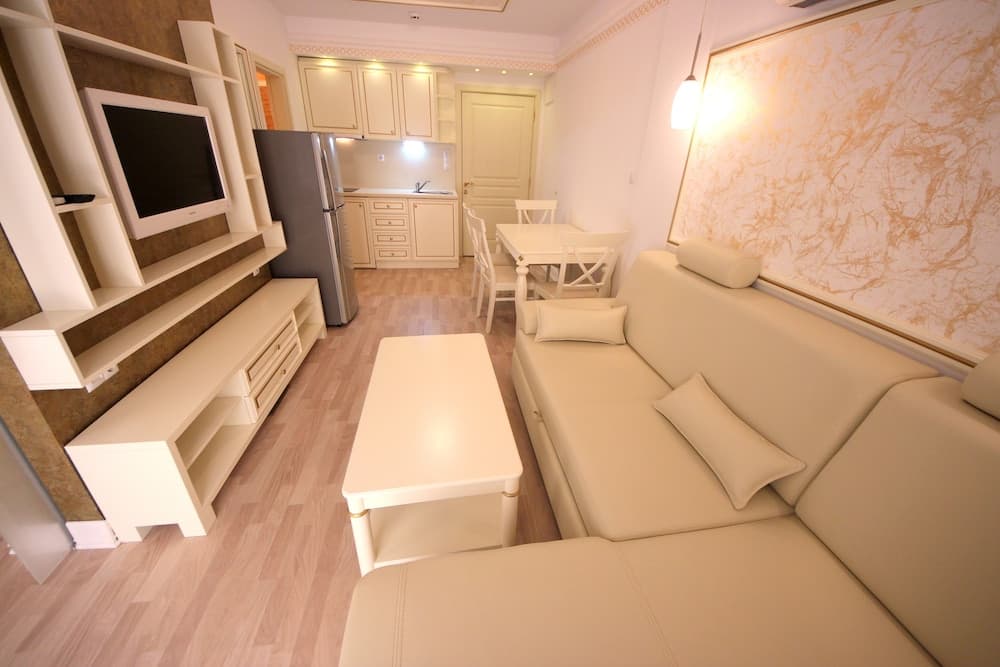 Menada Golden Rainbow Apartments