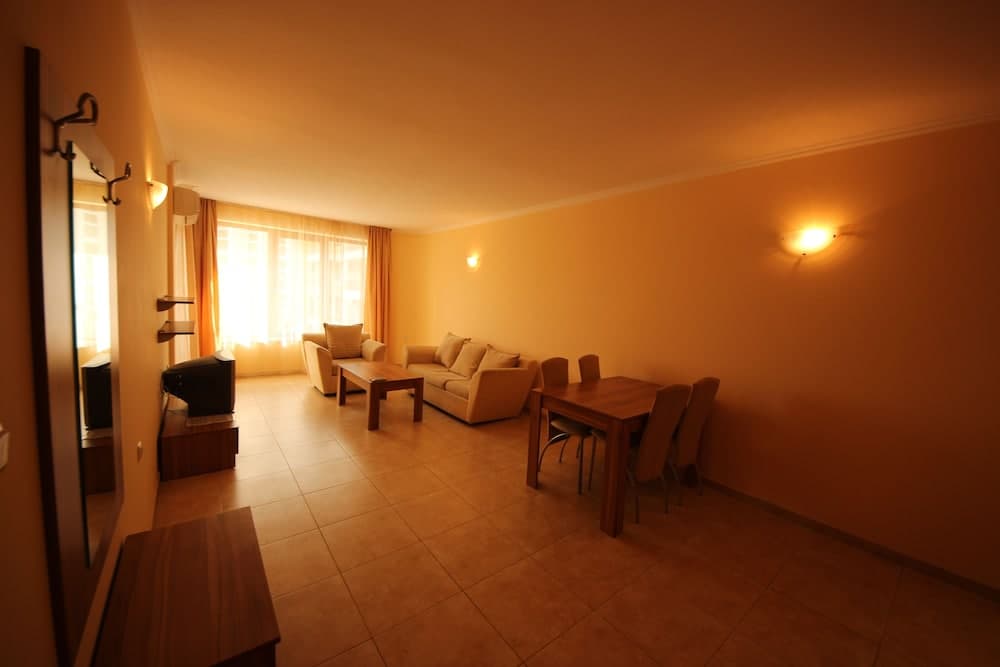 Menada Sea Regal Apartments