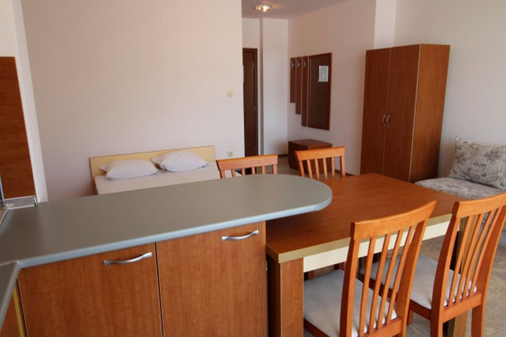 Menada Grand Kamelia Apartments