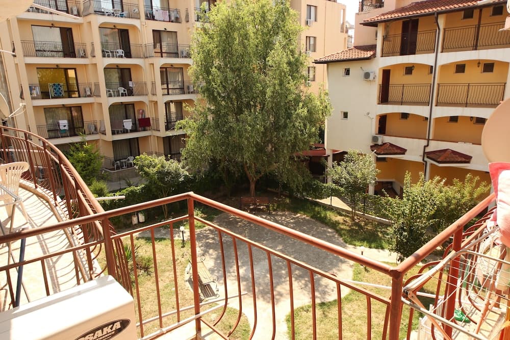 Menada Alfa Apartments