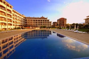 Menada Regina Mare Apartments