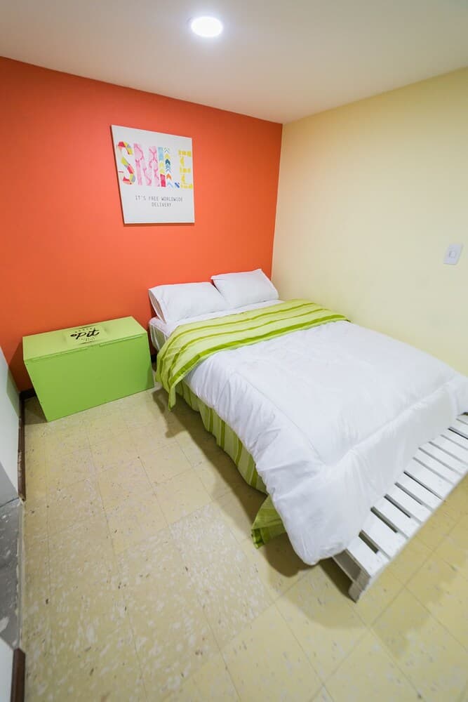 El Pit Hostel