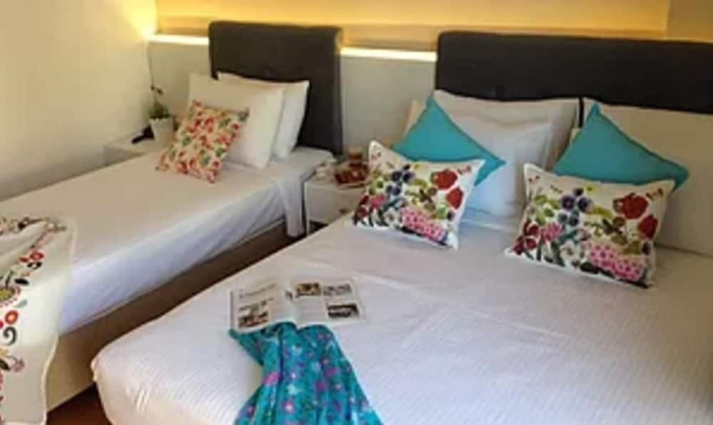 Lavender's Lodge Hotel