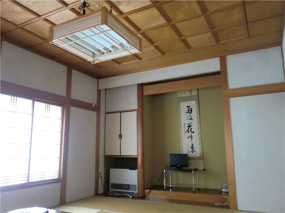 Onsen Guesthouse Sakaeya