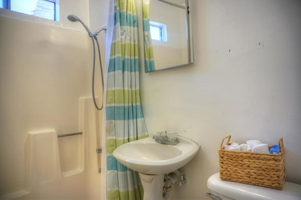 SD006 3 Bedroom Apartment By Senstay