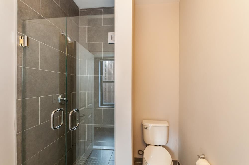 BOS005 2 Bedroom Apartment By Senstay