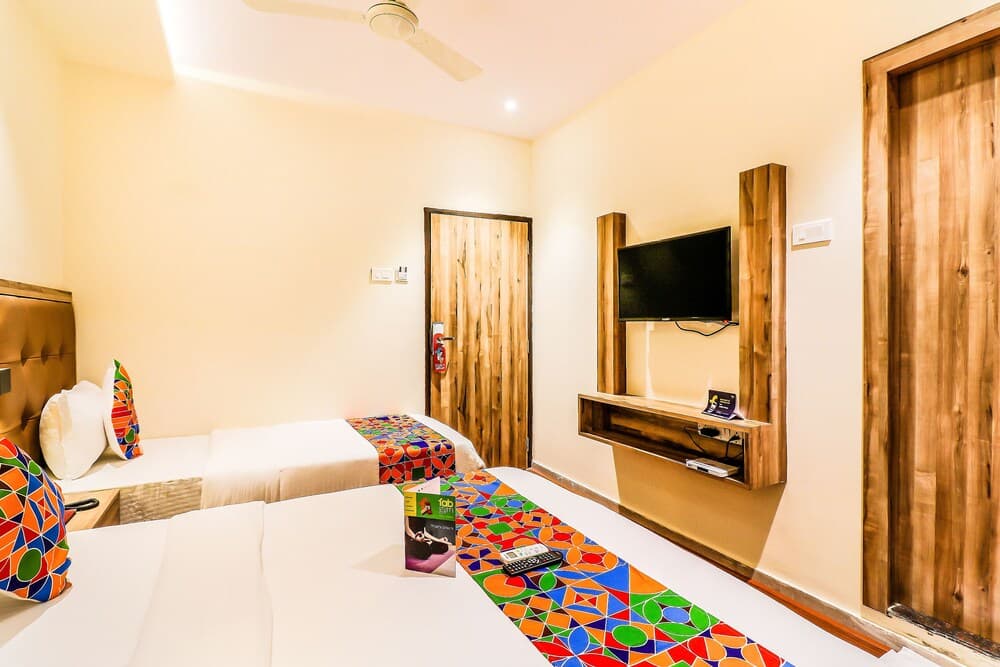 FabHotel Ascot International Andheri