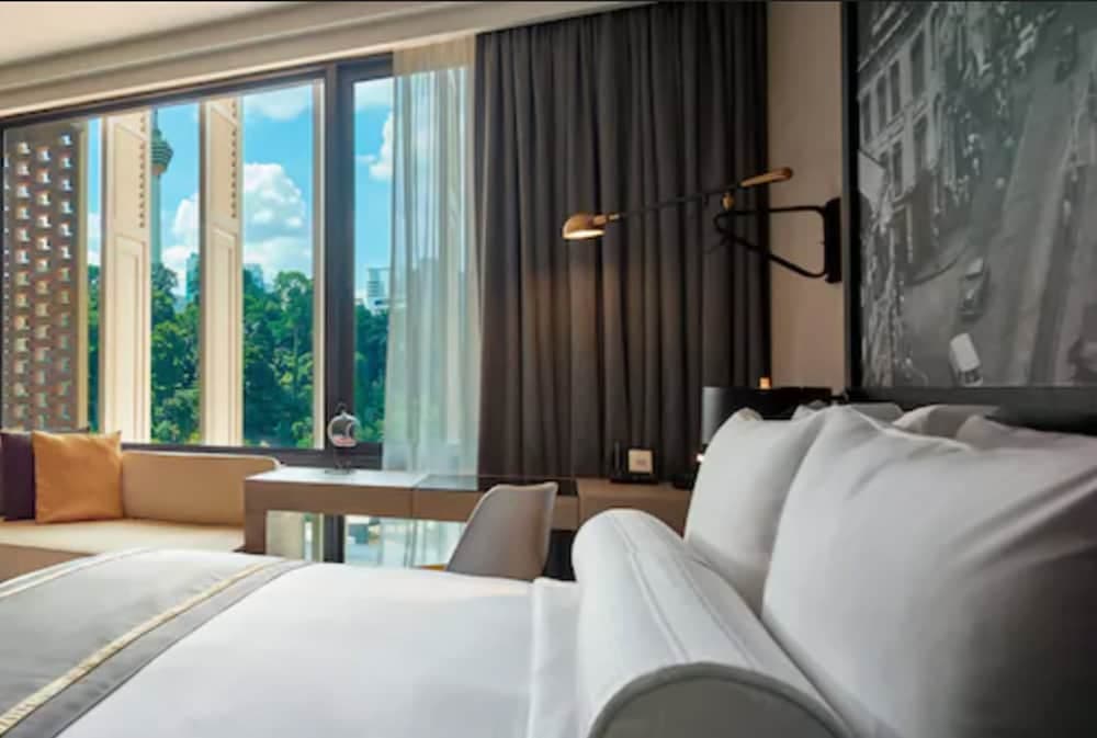 Hotel Stripes Kuala Lumpur, Autograph Collection