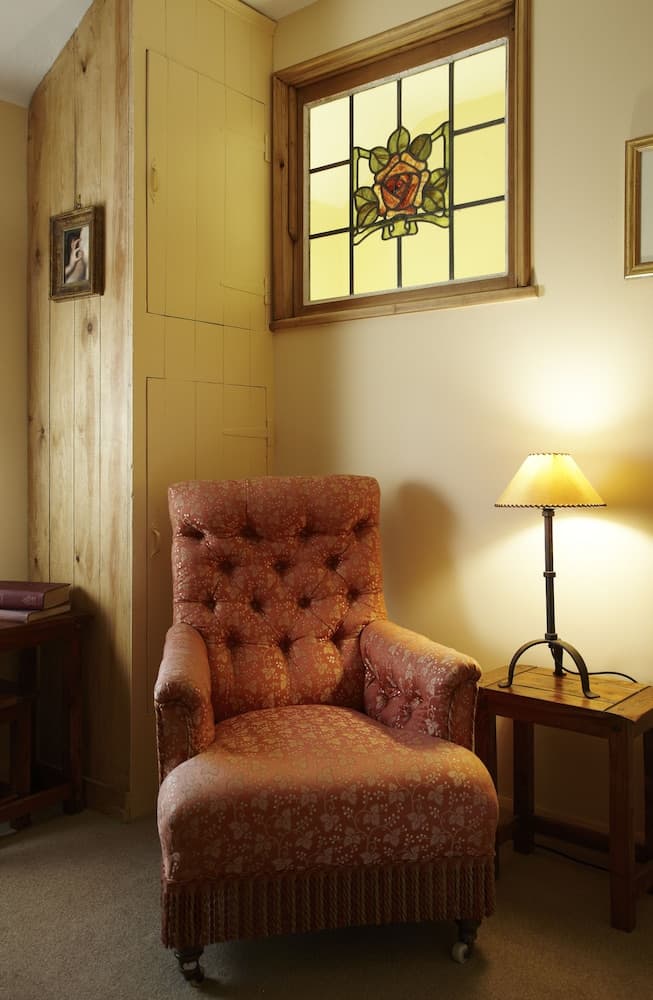 Hang Your Hat - The Cottage