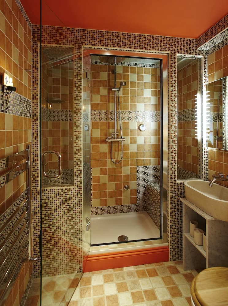 Hang Your Hat - The Cottage