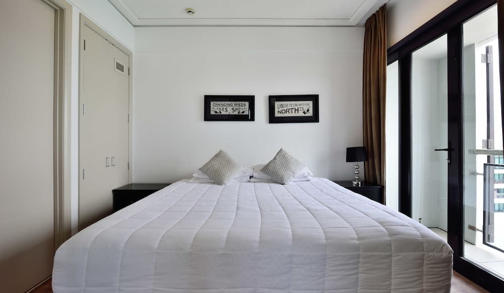 Pelicanstay at Auckland Viaduct Harbour