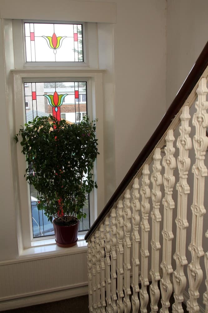 Dean Park Guest House