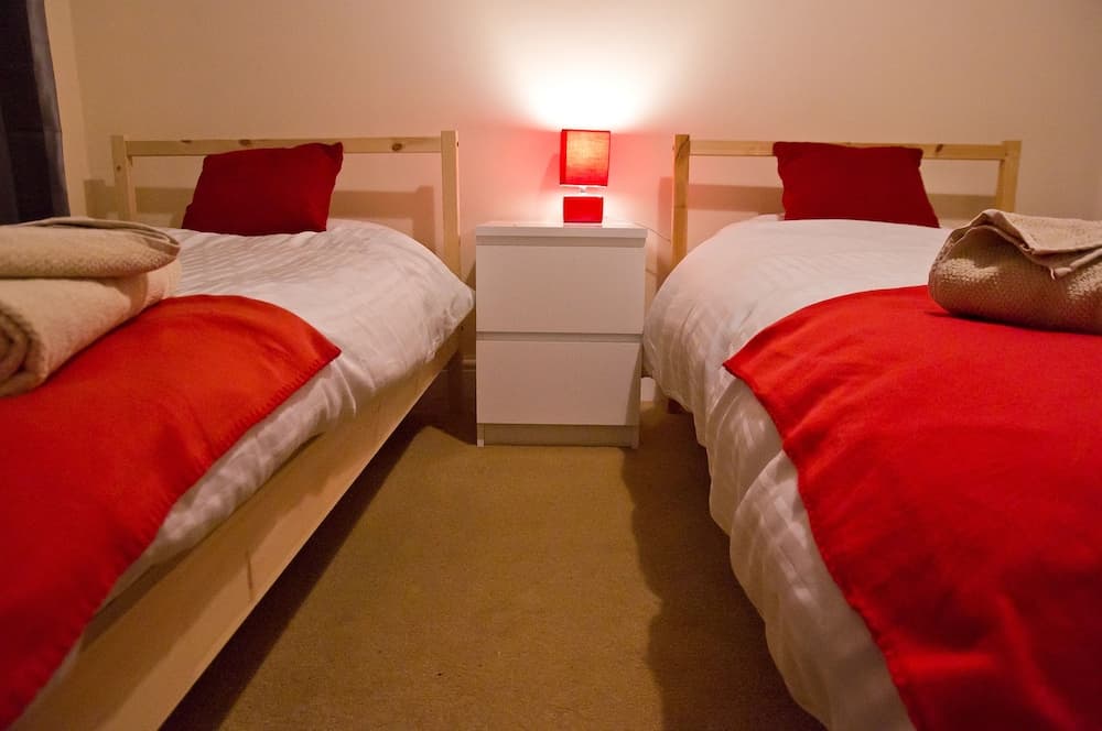 Icon Hutton Apartment