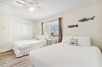 Woodland Shores Beach Resort by Panhandle Getaways