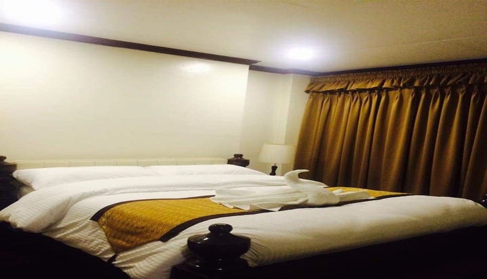 F8 Bed and Breakfast