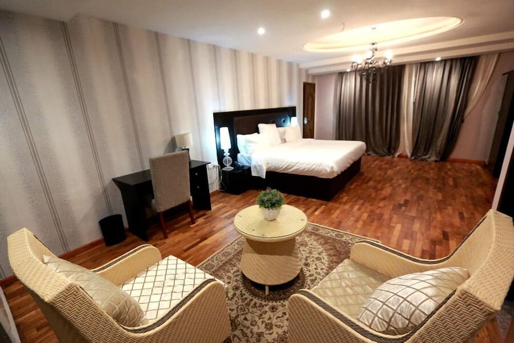 Tivoli Garden Ikoyi Waterfront