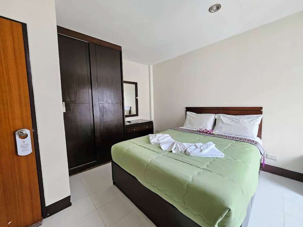 Patong Moon Inn Guesthouse