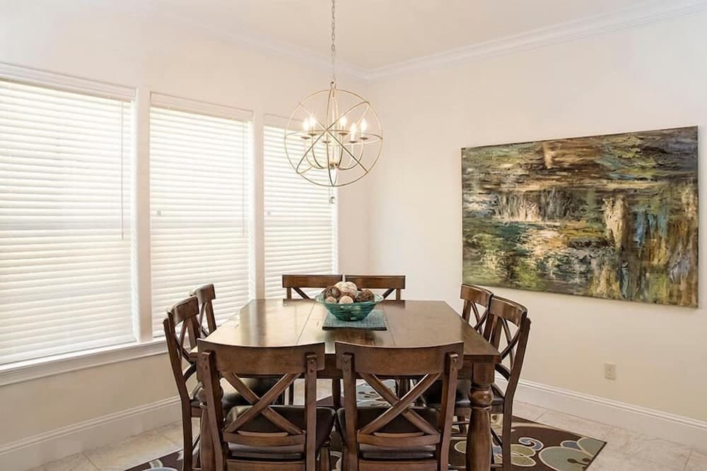 LA TERRAZZA 948A 4 Bedroom Holiday Home by Five Star Properties