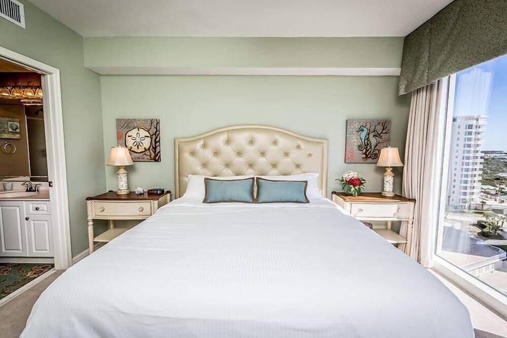 Beach Front Destination 3 Bedroom Holiday Home by Five Star Properties