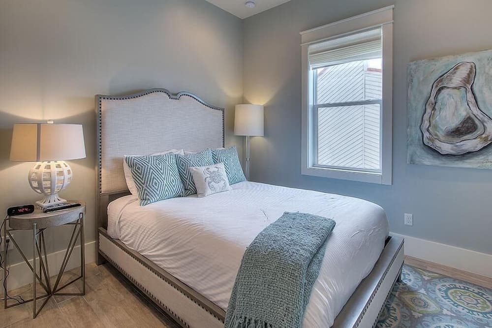 Beaux Soleil 7 Bedroom Holiday Home by Five Star Properties