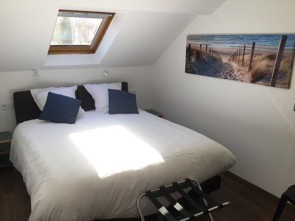 Chez Mireille Reingam Park