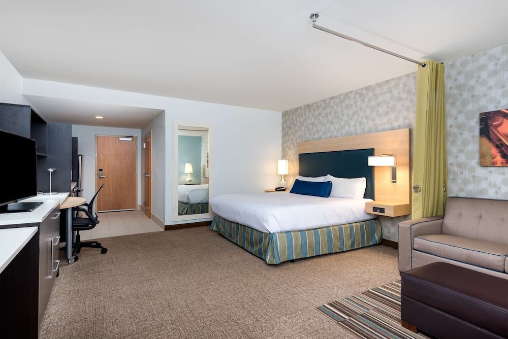 Home2 Suites by Hilton Ft. Lauderdale Airport-Cruise Port