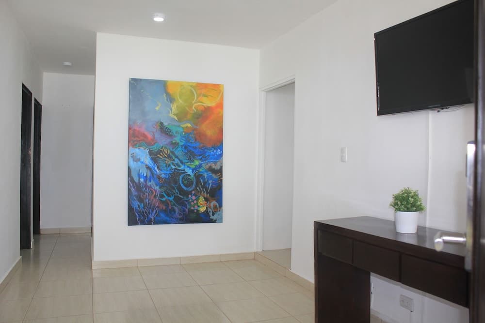 Ahnvee Resort Adults Only