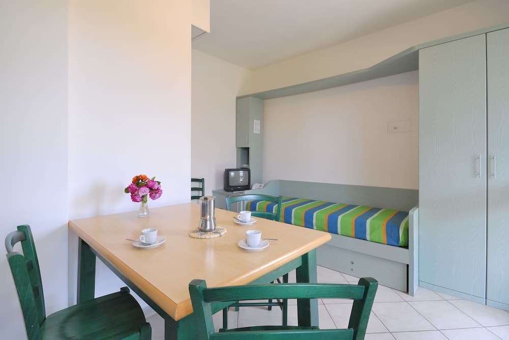 La Cecinella Apartments