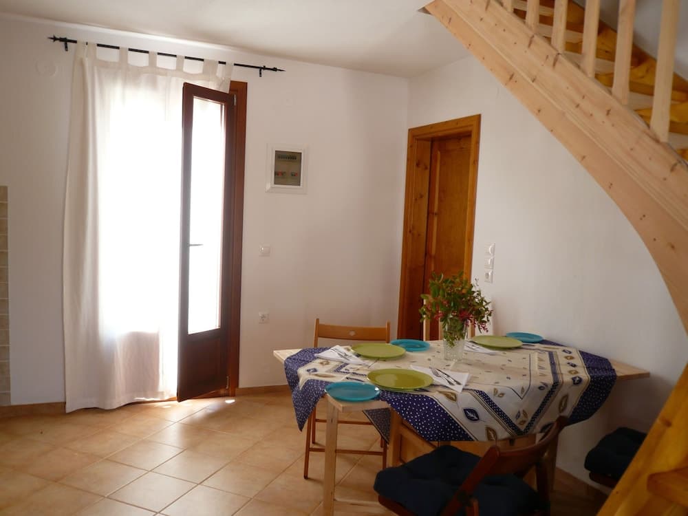 Skopelos Country Villas