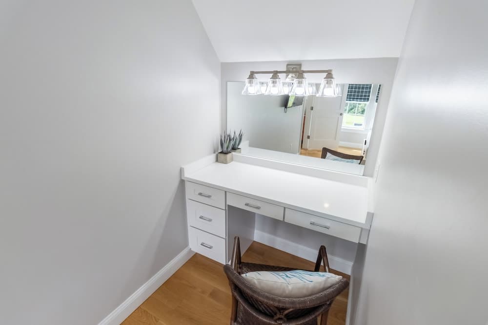 The East Island Reserve Hotel