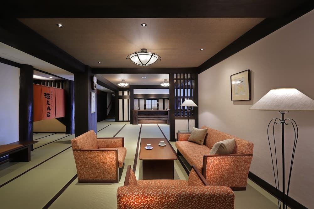 Omiya Ryokan