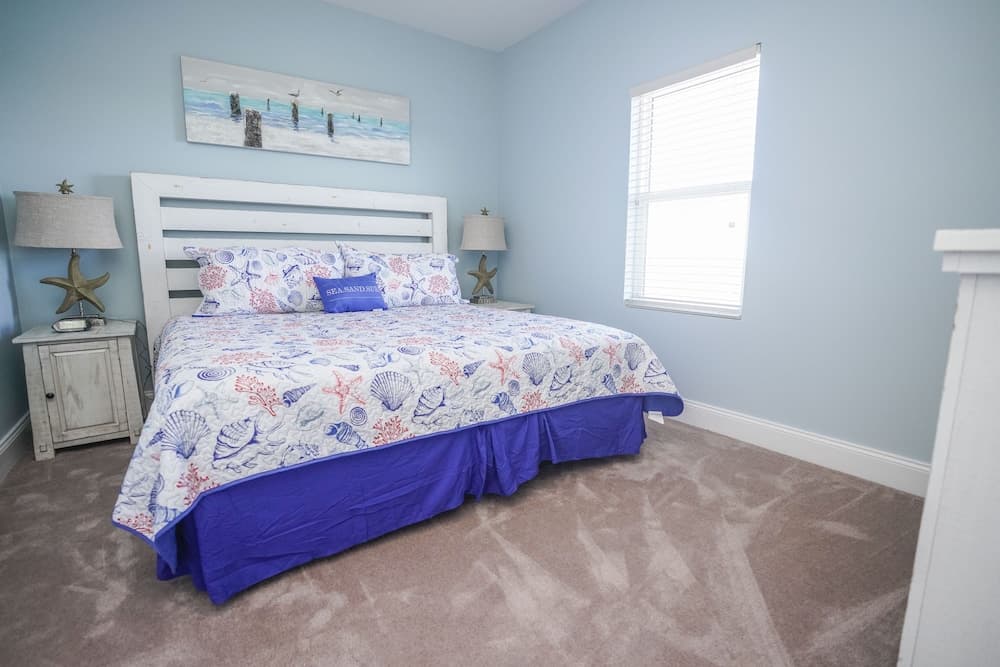 Laketown Wharf Resort by Panhandle Getaways